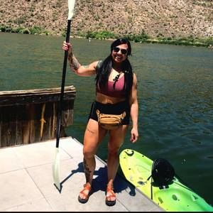 Meet your Posher, Emily